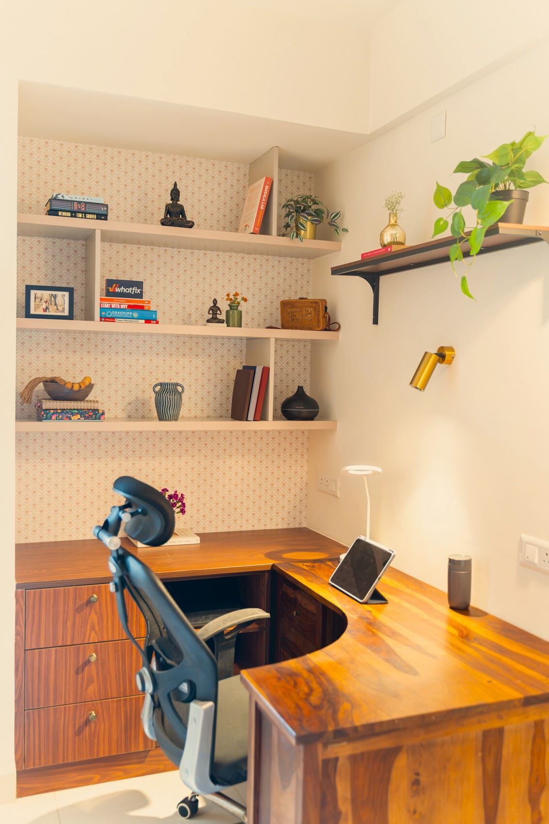 Custom wallpaper project – The Wall Chronicles