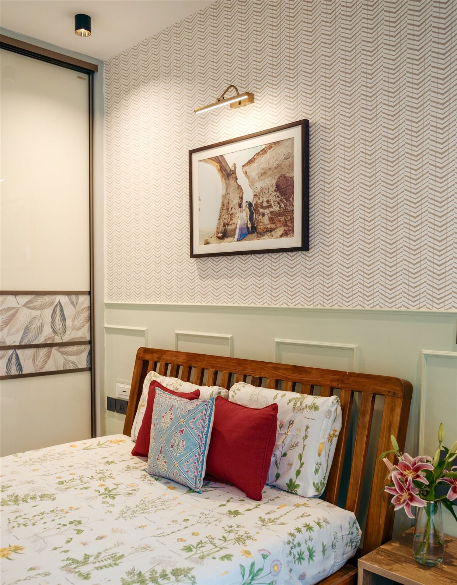 Master bedroom wallpaper – The Wall Chronicles