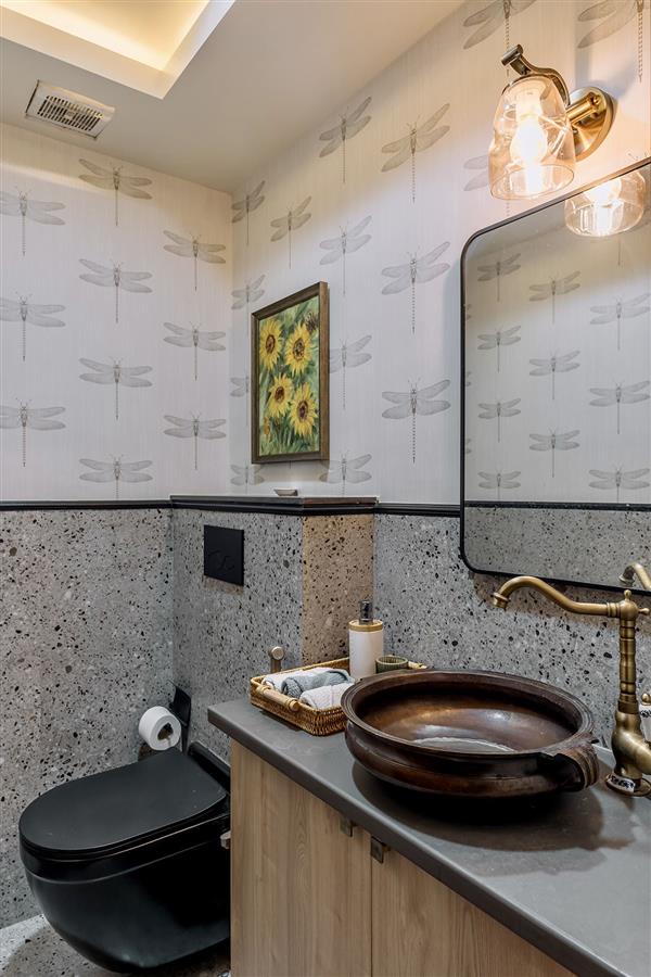 Temple pooja room wallpaper